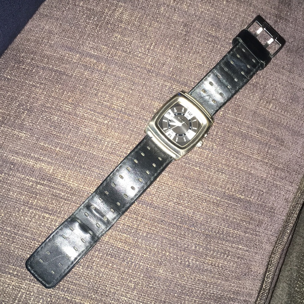 Nixon watch